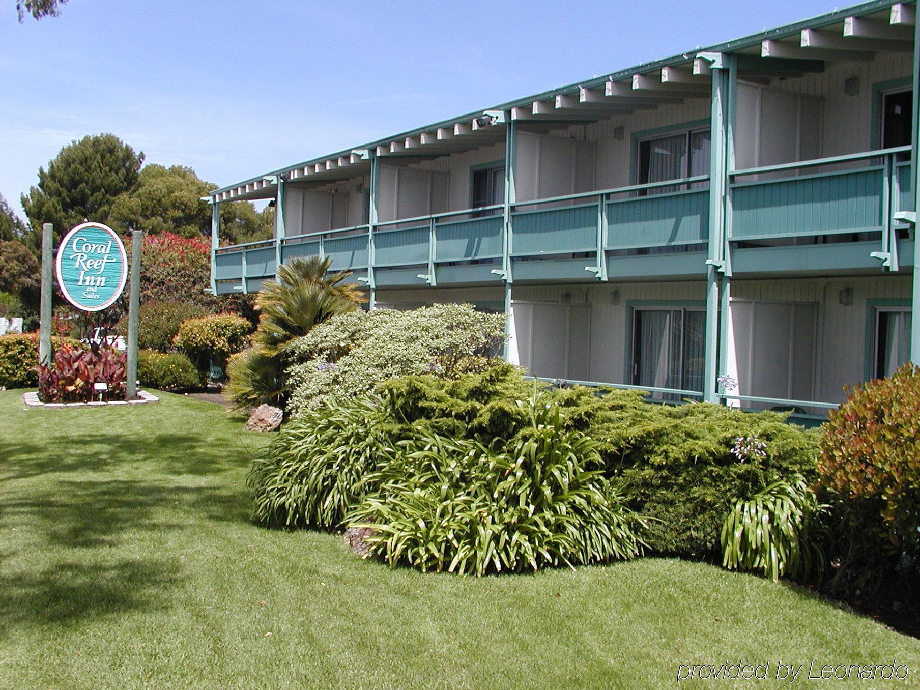 Coral Reef Inn & Condo Suites Alameda Exterior photo